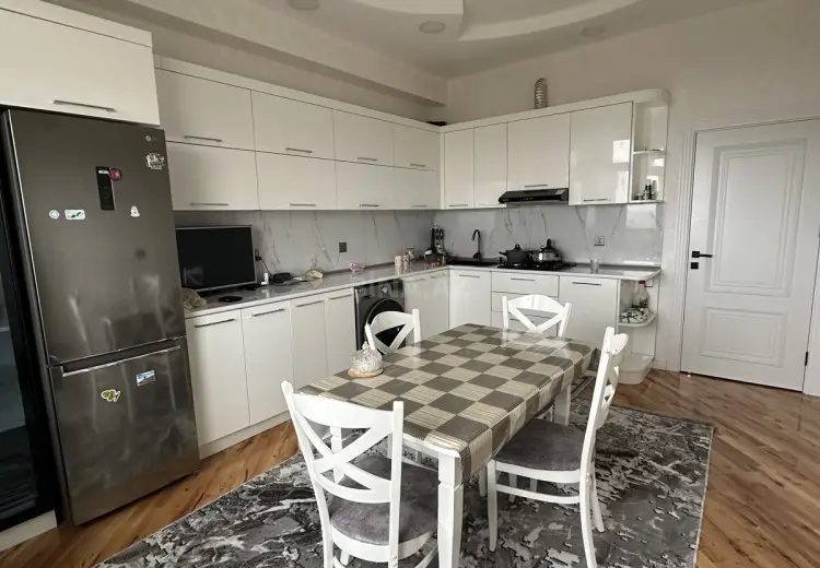 3 otaqlı mənzil Satılır, 8-ci kilometr, Nizami, Bakı