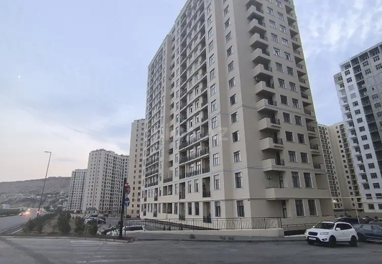 3 otaqlı mənzil Satılır, Bayıl qəs., Abşeron