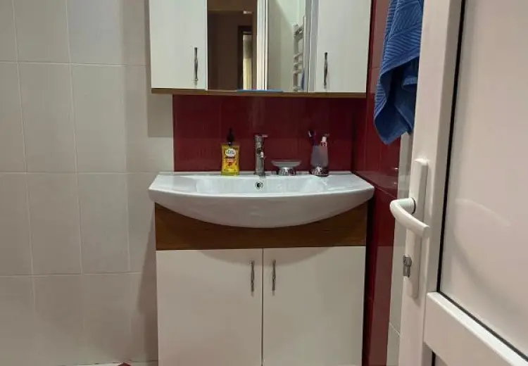 5 otaqlı mənzil Satılır, Qəbələ
