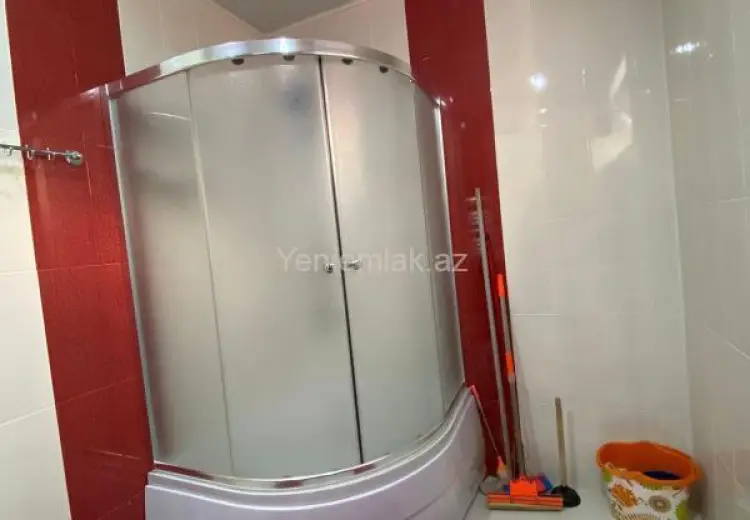 5 otaqlı mənzil Satılır, Qəbələ