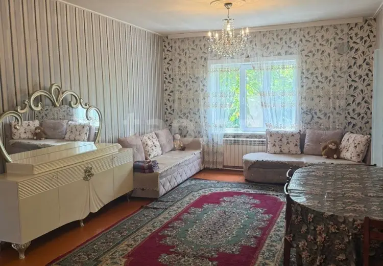 3 otaqlı mənzil , Quba