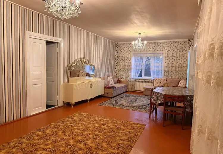 3 otaqlı mənzil , Quba