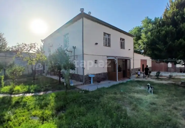 16 otaqlı mənzil , Bakı