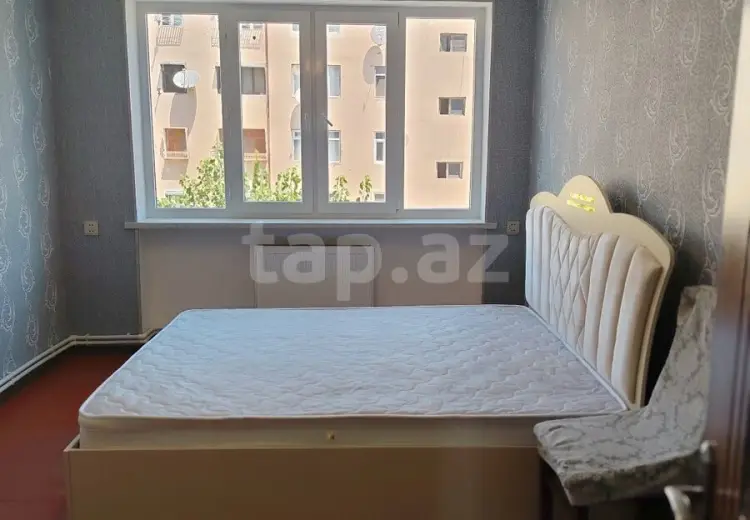 3 otaqlı mənzil , Şəki