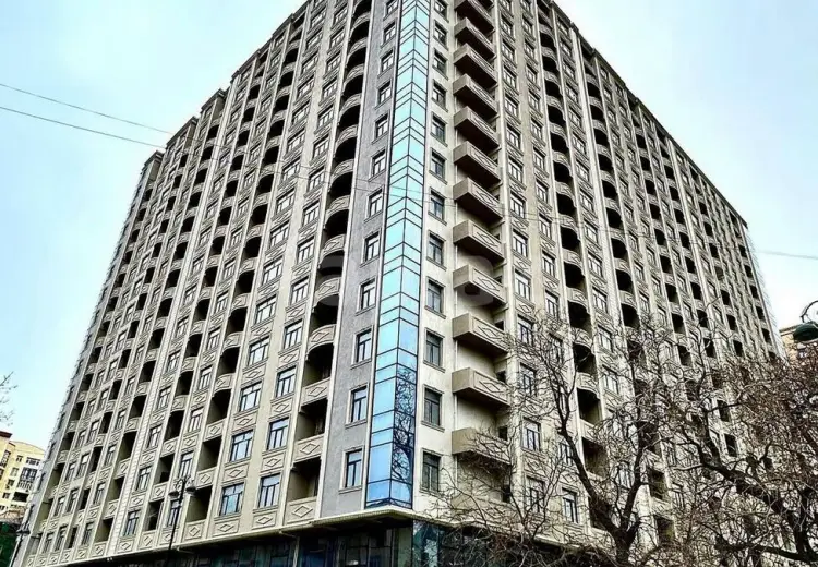 3 otaqlı mənzil , Bakı