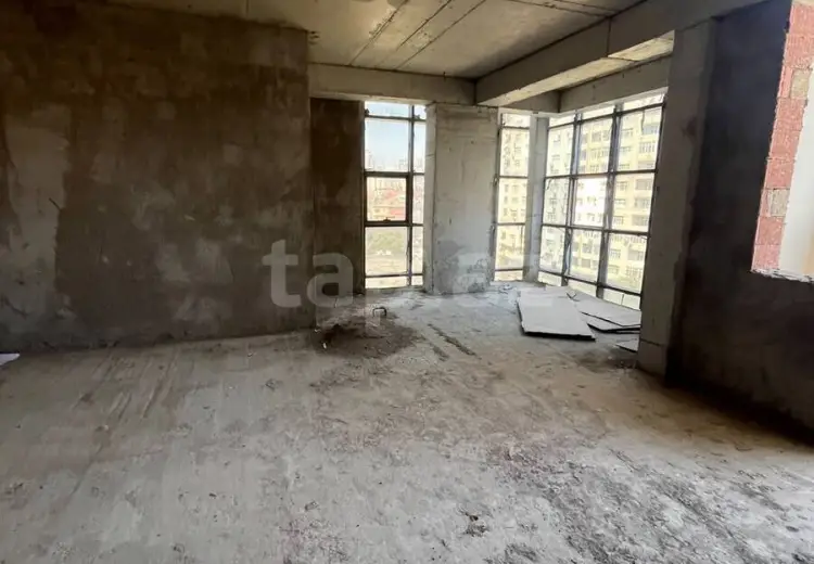 3 otaqlı mənzil , Bakı