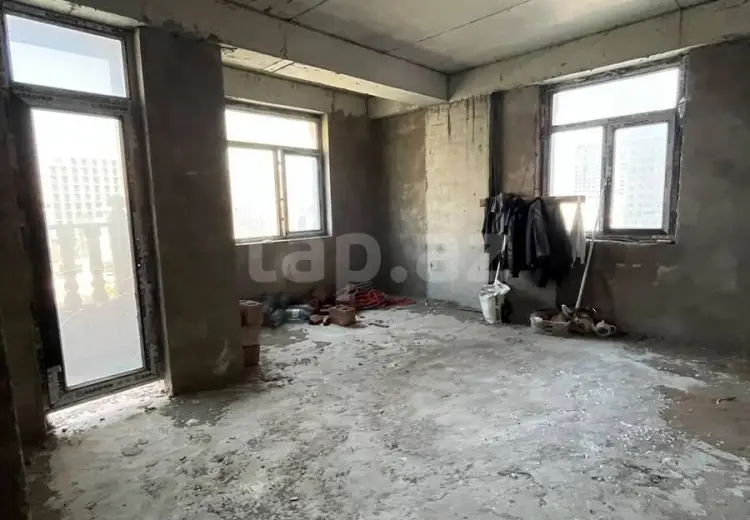 3 otaqlı mənzil , Bakı
