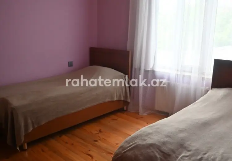 378 m² Obyekt / Ofis Satılır, Quba