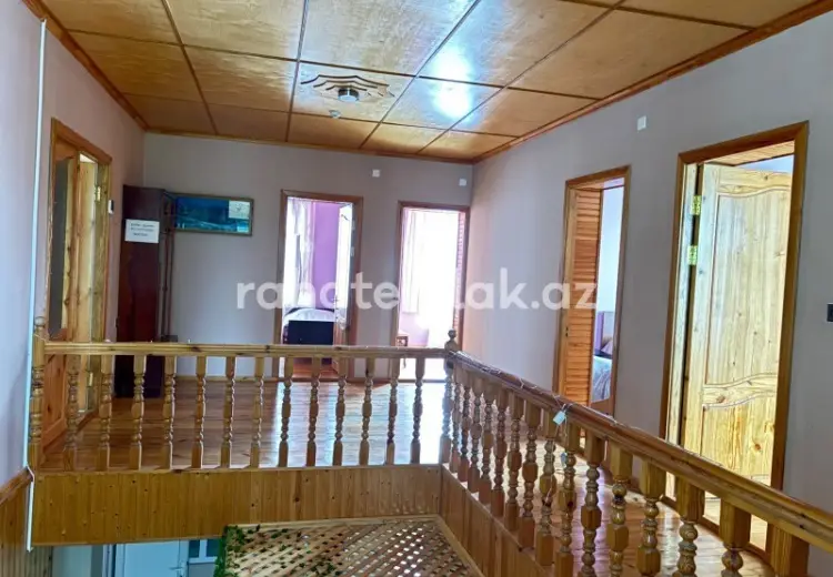 378 m² Obyekt / Ofis Satılır, Quba