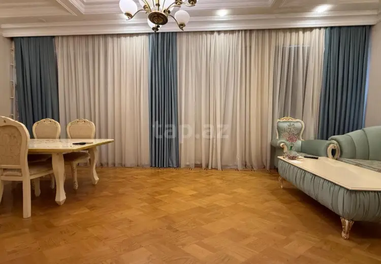 3 otaqlı mənzil , Bakı