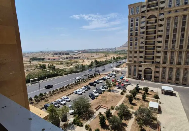 3 otaqlı mənzil , Bayıl qəs., Səbail, Bakı