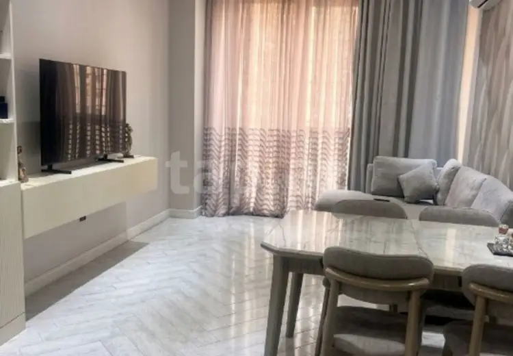 3 otaqlı mənzil , Bakı