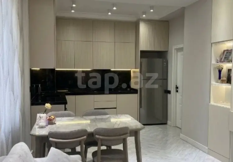 3 otaqlı mənzil , Bakı