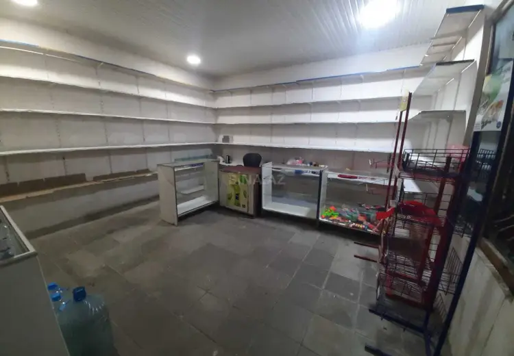 27 m² Obyekt / Ofis Satılır, Abşeron