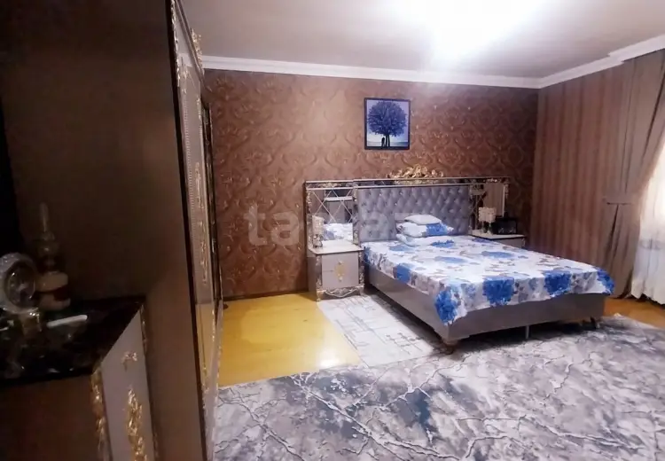 6 otaqlı mənzil , Gəncə