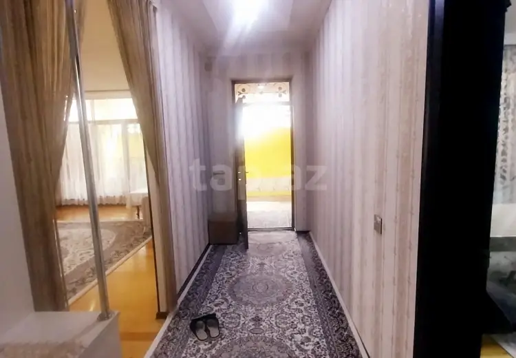 6 otaqlı mənzil , Gəncə
