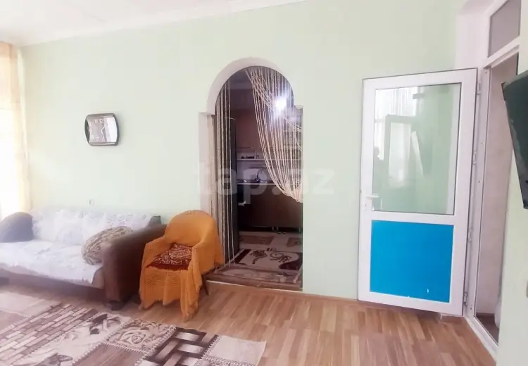 6 otaqlı mənzil , Gəncə