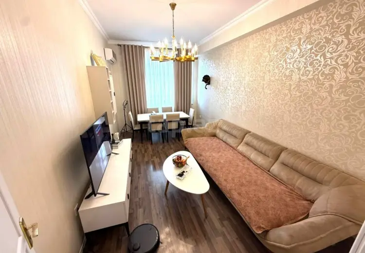 3 otaqlı mənzil , Bakı