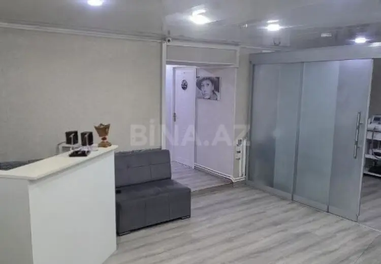 250 m² Obyekt / Ofis Satılır, Sahil qəs., Səbail, Bakı