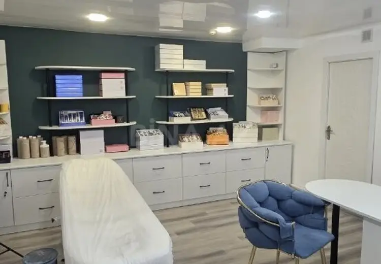 250 m² Obyekt / Ofis Satılır, Sahil qəs., Səbail, Bakı