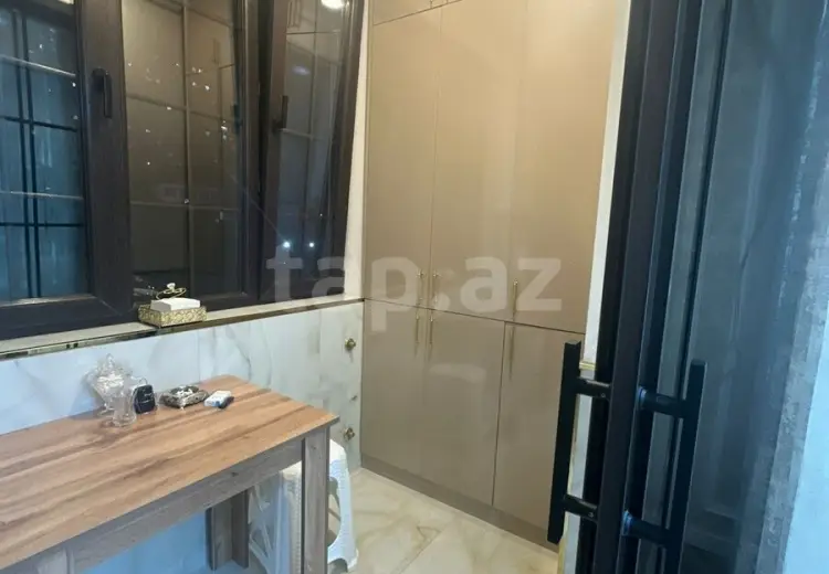 3 otaqlı mənzil , Bakı
