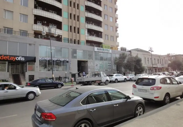 545 m² Obyekt / Ofis Satılır, Xətai, Bakı