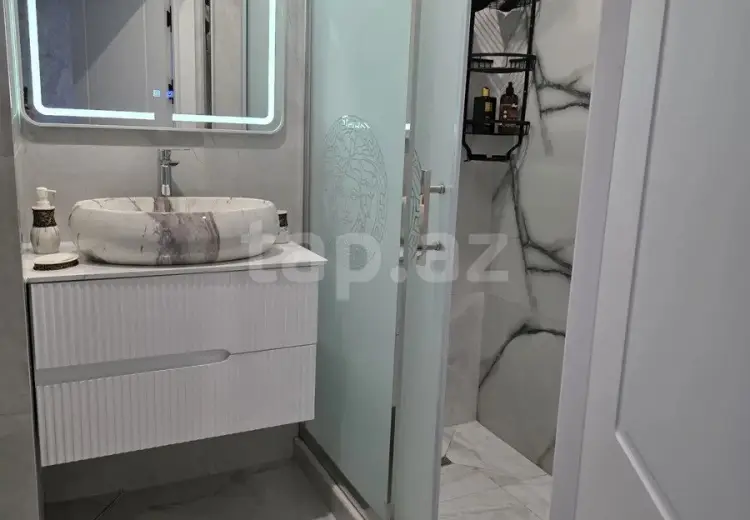 3 otaqlı mənzil , Mingəçevir