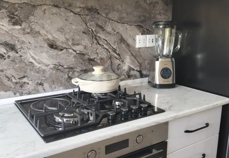 3 otaqlı mənzil , Mingəçevir