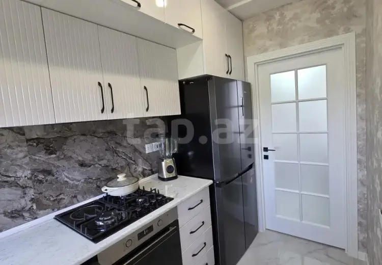 3 otaqlı mənzil , Mingəçevir