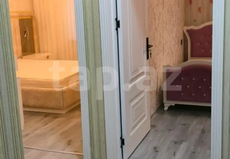 6 otaqlı mənzil , Xırdalan