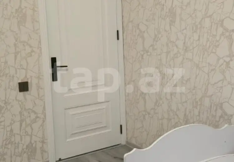 6 otaqlı mənzil , Xırdalan
