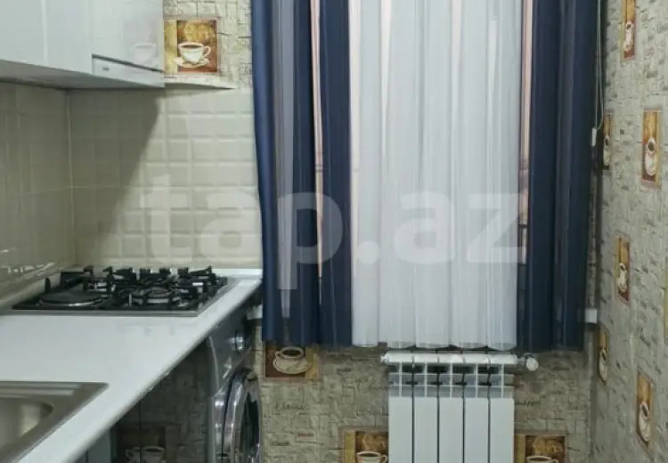 6 otaqlı mənzil , Xırdalan