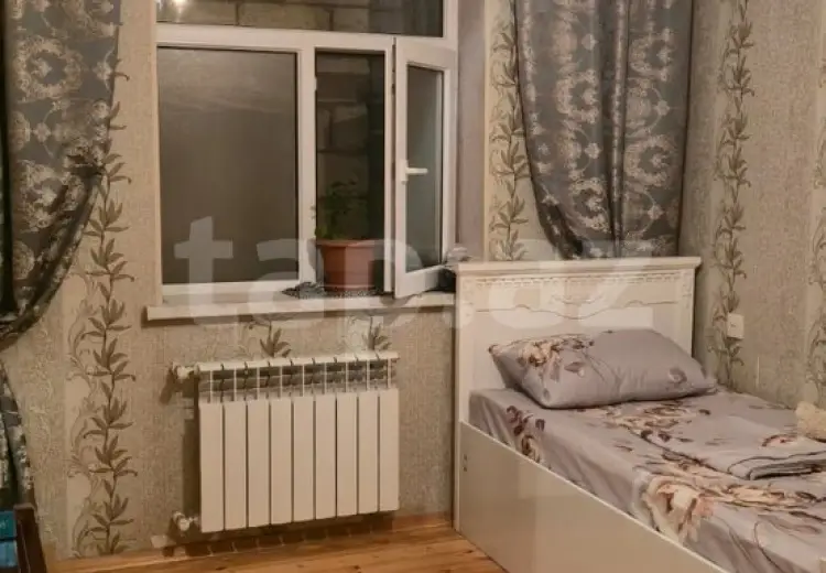 6 otaqlı mənzil , Xırdalan