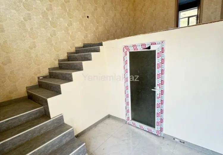 6 otaqlı mənzil Satılır, Bayıl qəs., Səbail, Bakı