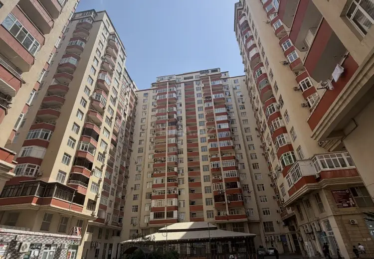 2 otaqlı mənzil Satılır, 8-ci kilometr, Nizami, Bakı