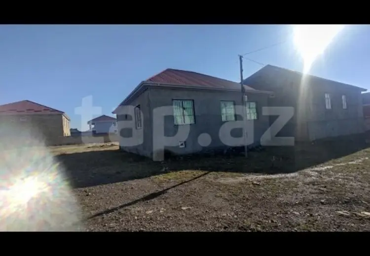 5 otaqlı mənzil , Oğuz