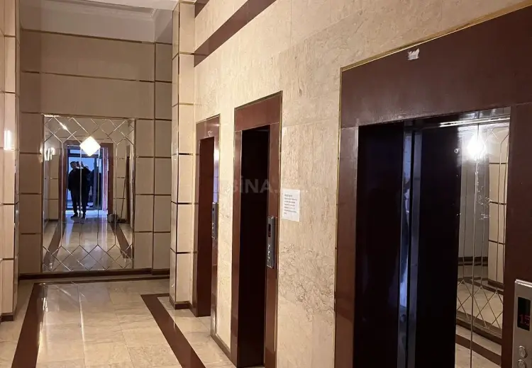 326 m² Obyekt / Ofis Satılır, Binəqədi, Bakı