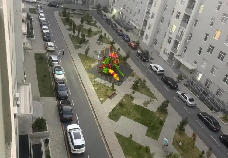 4 otaqlı mənzil Satılır, Hövsan qəs., Suraxanı, Bakı
