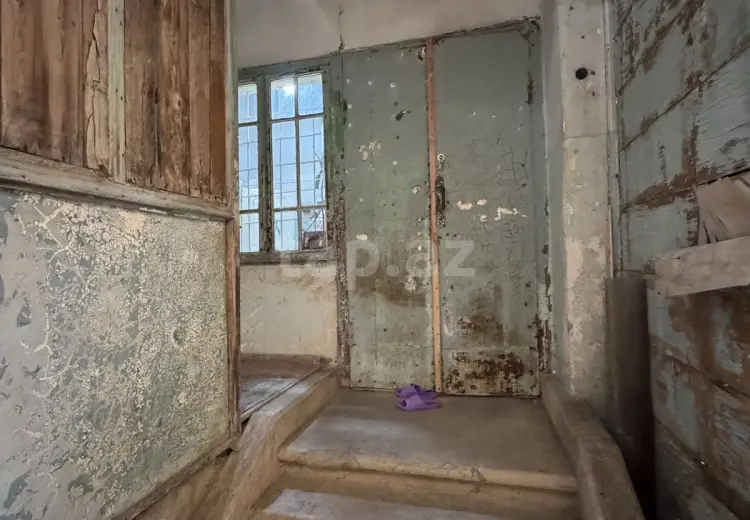 4 otaqlı mənzil , Bakı