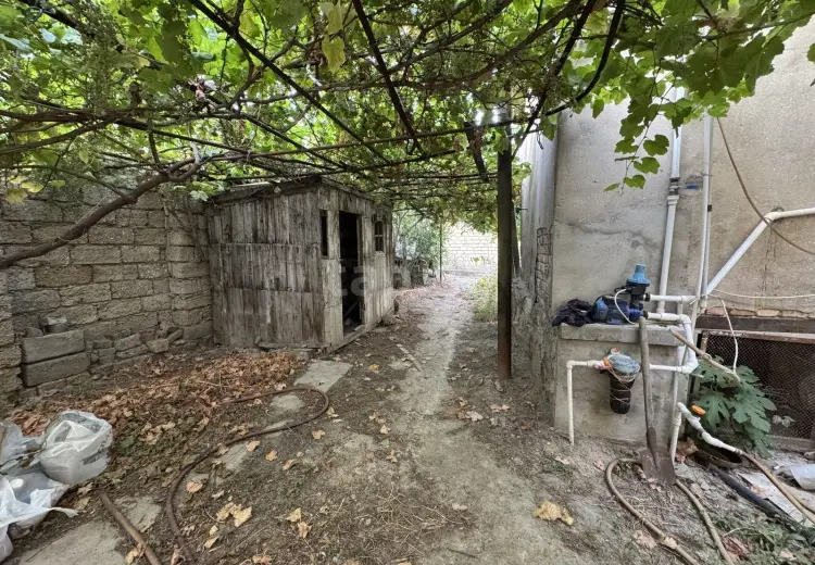4 otaqlı mənzil , Bakı