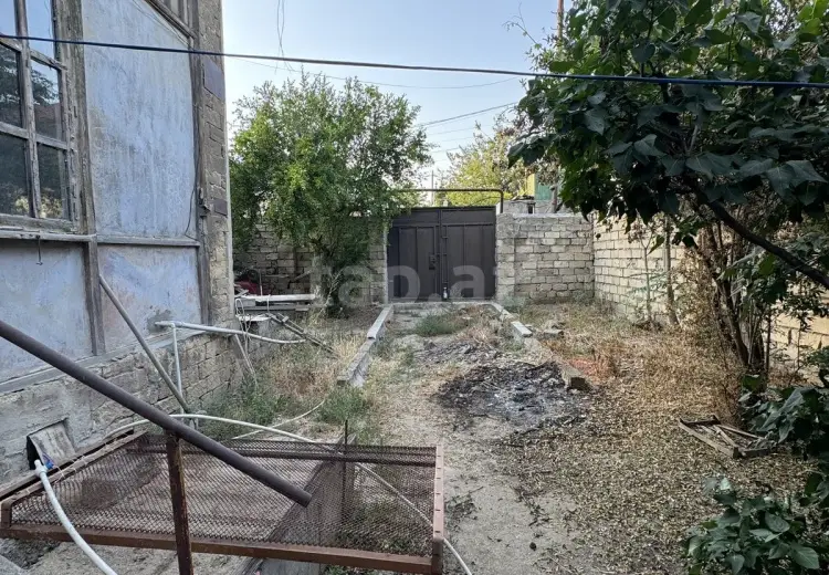 4 otaqlı mənzil , Bakı