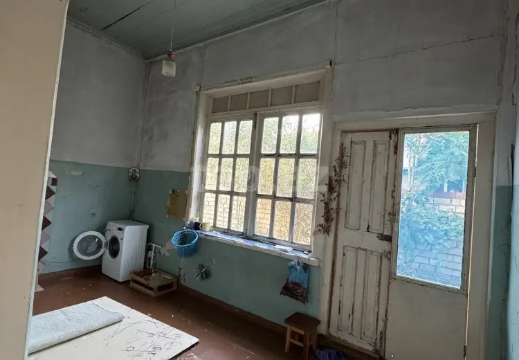 4 otaqlı mənzil , Bakı