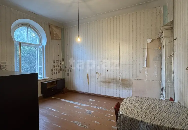 4 otaqlı mənzil , Bakı