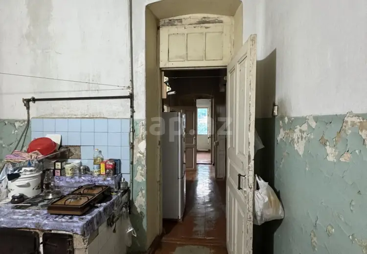 4 otaqlı mənzil , Bakı