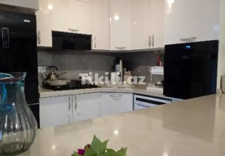 3 otaqlı mənzil Satılır, Yeni Yasamal qəs., Yasamal, Bakı
