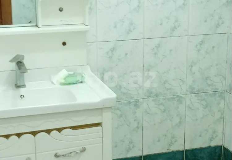 3 otaqlı mənzil , Bakı