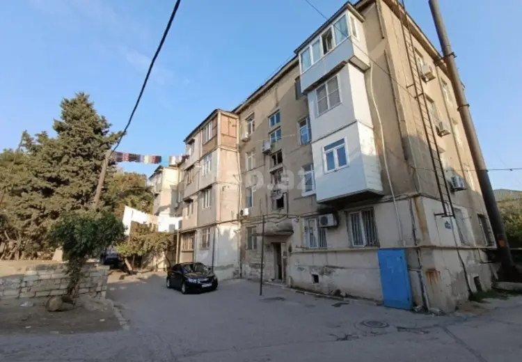 3 otaqlı mənzil , Bakı