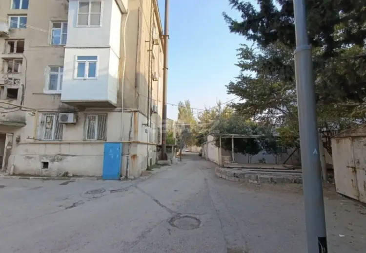 3 otaqlı mənzil , Bakı