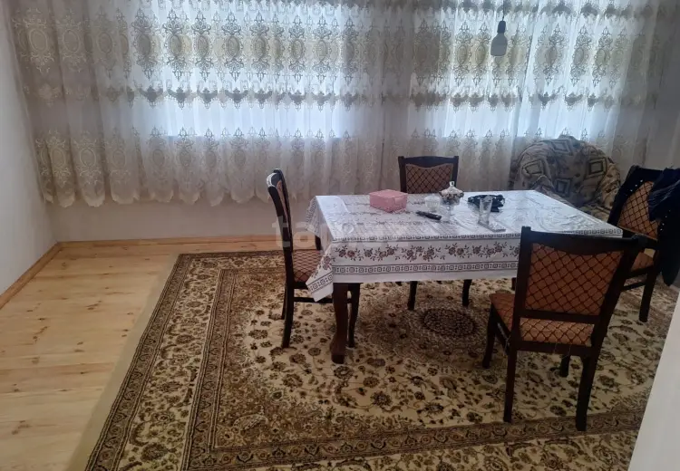 5 otaqlı mənzil , Gəncə