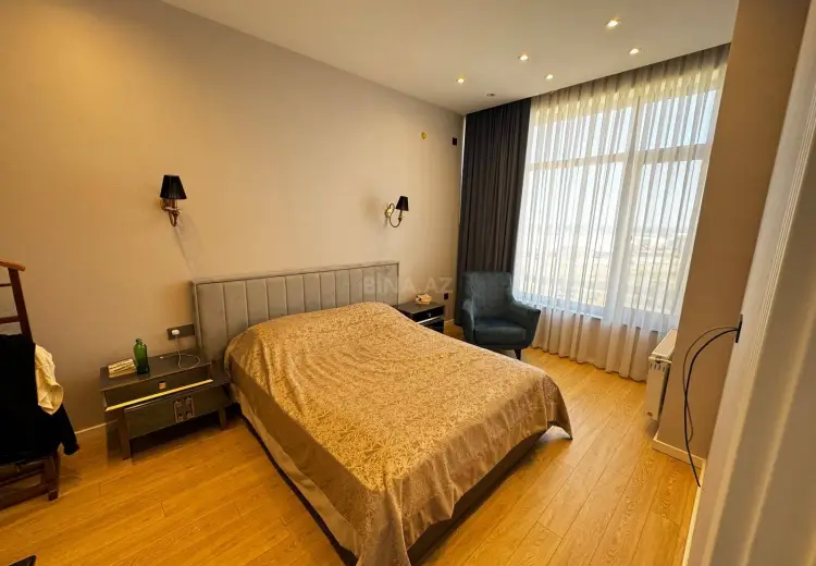 6 otaqlı mənzil Satılır, Şıxov qəs., Səbail, Bakı